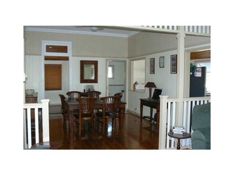 15 Poole Street, Bowen QLD 4805