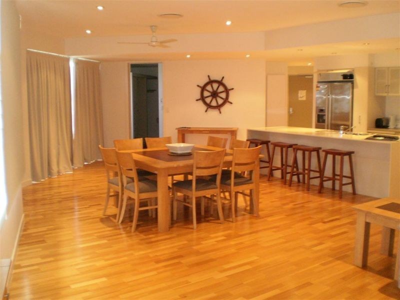 10/2B Horseshoe Bay Road, Bowen QLD 4805