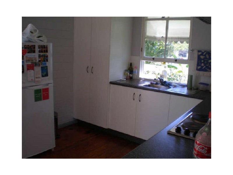 90 Powell Street, Bowen QLD 4805