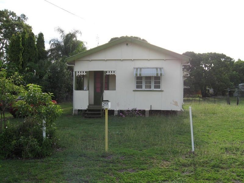 29 Field Street, Bowen QLD 4805