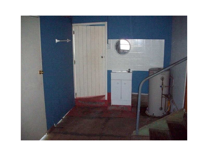 29 Field Street, Bowen QLD 4805