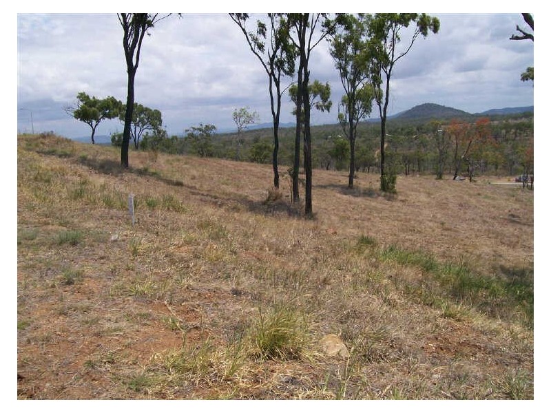 19 Harbour View Terrace, Bowen QLD 4805