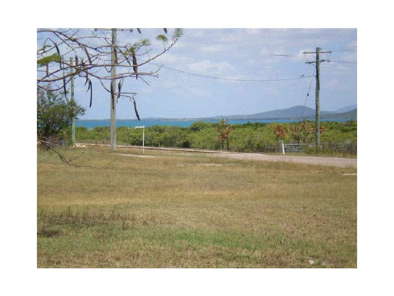 127 Powell Street, Bowen QLD 4805