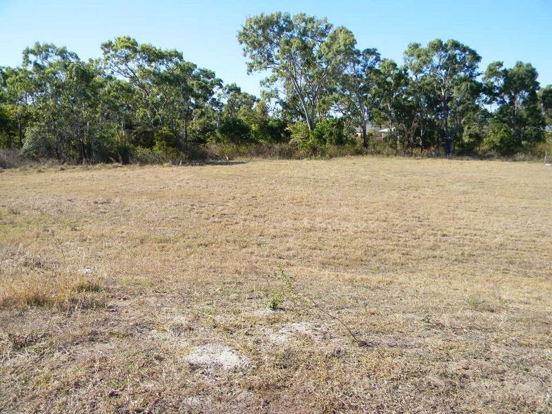 20 Silk Road, Bowen QLD 4805