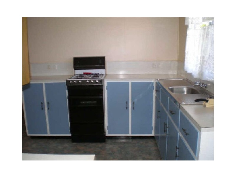 7 Hill Street, Bowen QLD 4805