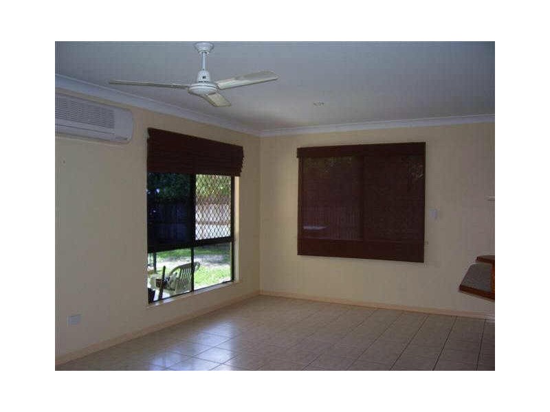 10 Peters Place, Bowen QLD 4805