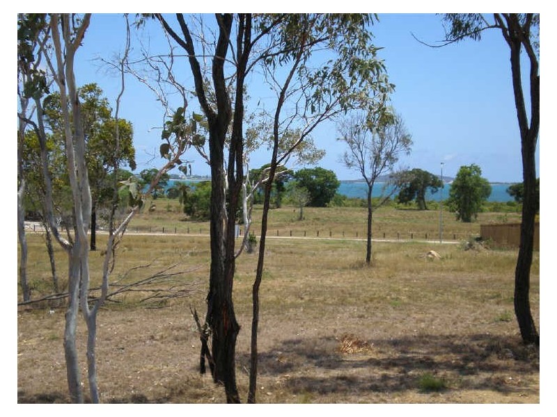 79-81 Ocean View Drive, Bowen QLD 4805