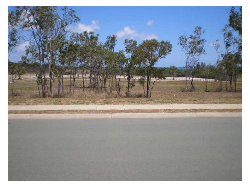 79-81 Ocean View Drive, Bowen QLD 4805