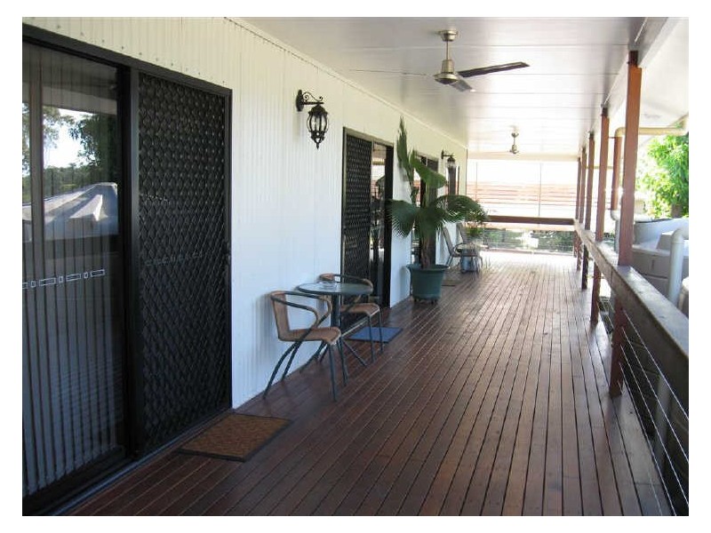 1 Fairway Street, Collinsville QLD 4804
