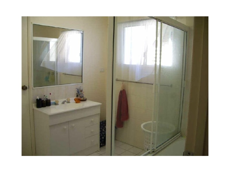 106 Leichhardt Street, Bowen QLD 4805