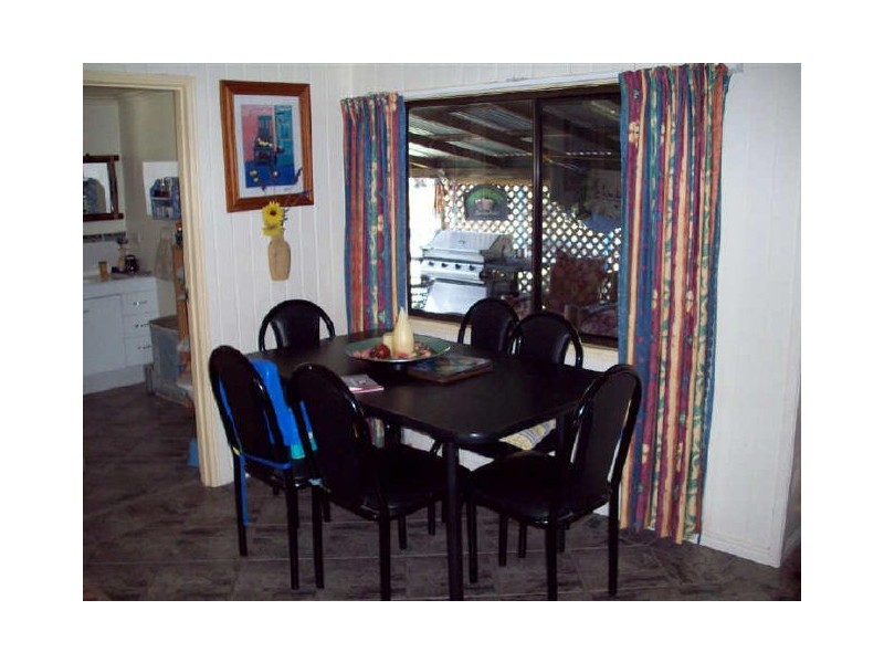 6 Arthur Street, Bowen QLD 4805