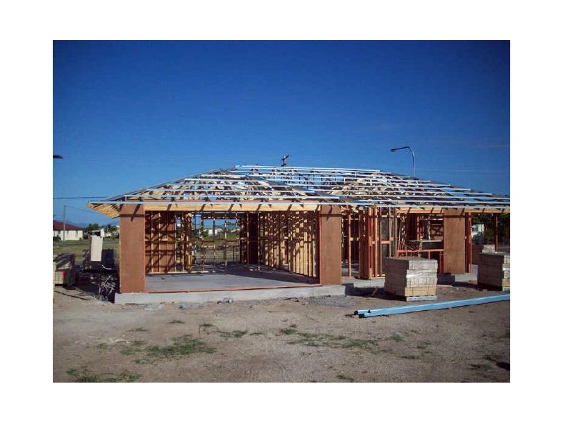 Villa 2/2 Summer Place, Bowen QLD 4805