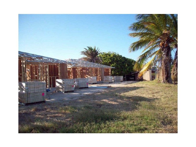 Villa 2/2 Summer Place, Bowen QLD 4805