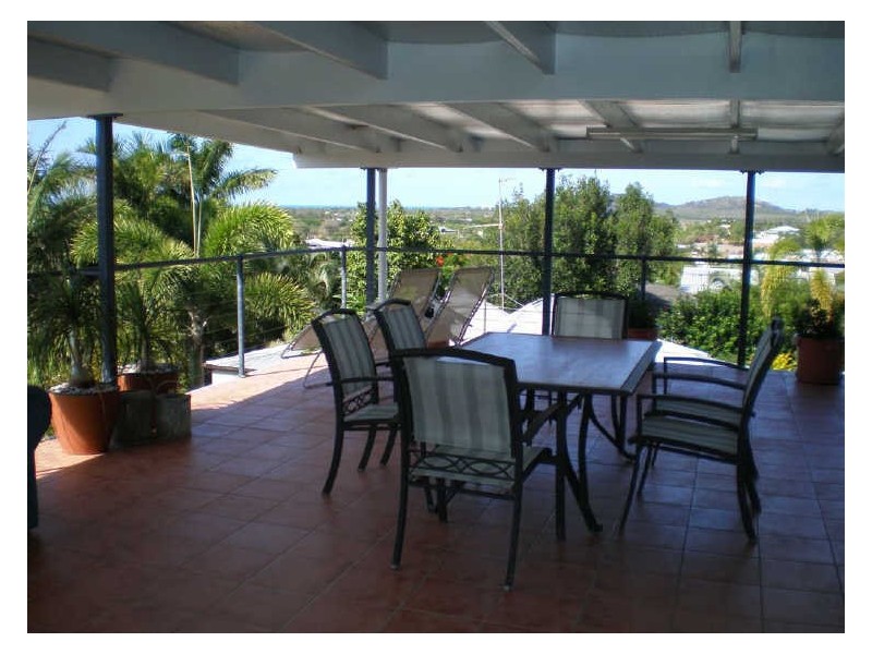 13 Philip Street, Bowen QLD 4805