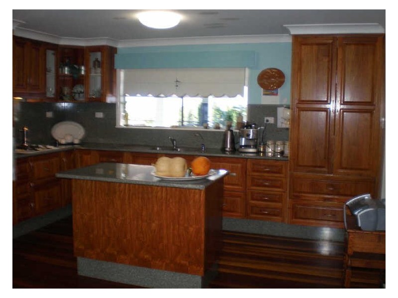 13 Philip Street, Bowen QLD 4805