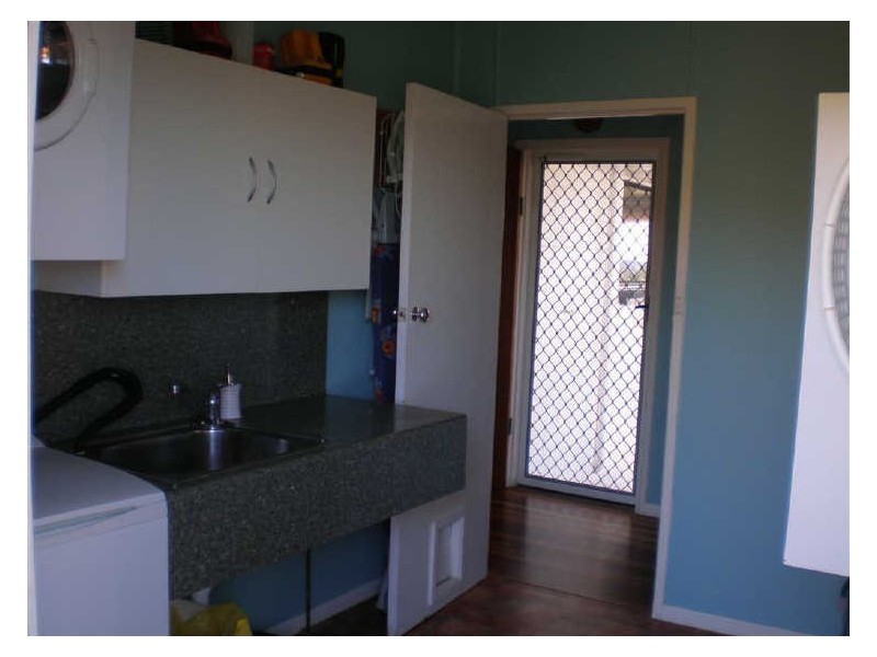 13 Philip Street, Bowen QLD 4805