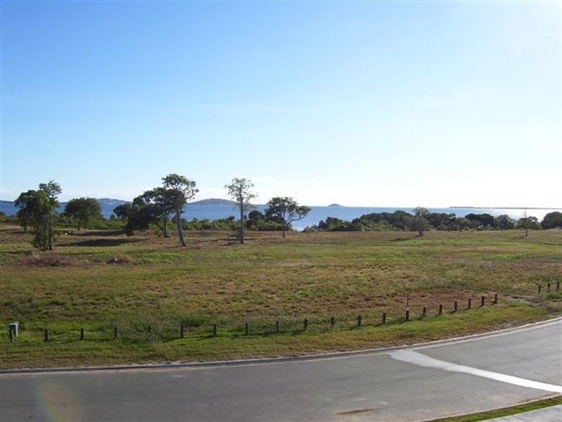 47 Marine Parade, Bowen QLD 4805