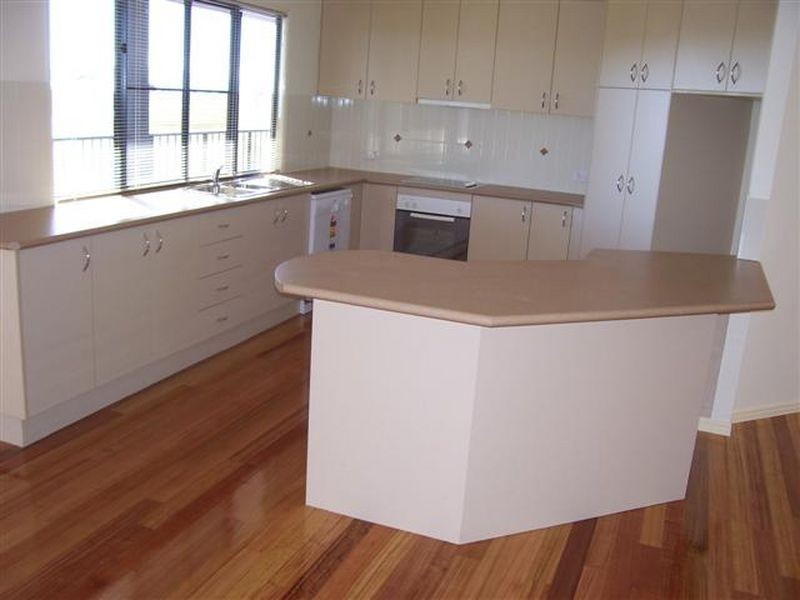 47 Marine Parade, Bowen QLD 4805