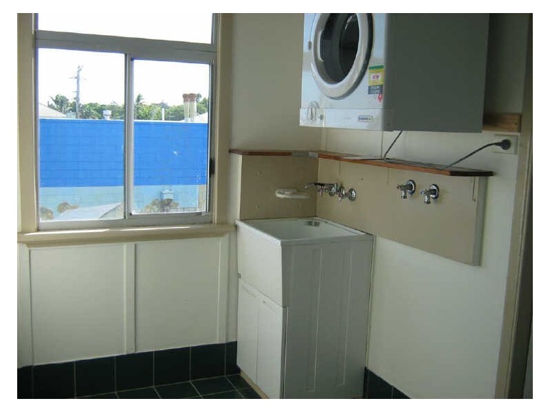 1/54 Powell Street, Bowen QLD 4805