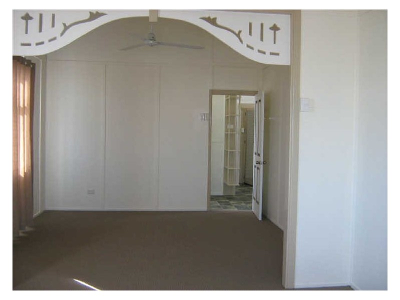 1/54 Powell Street, Bowen QLD 4805