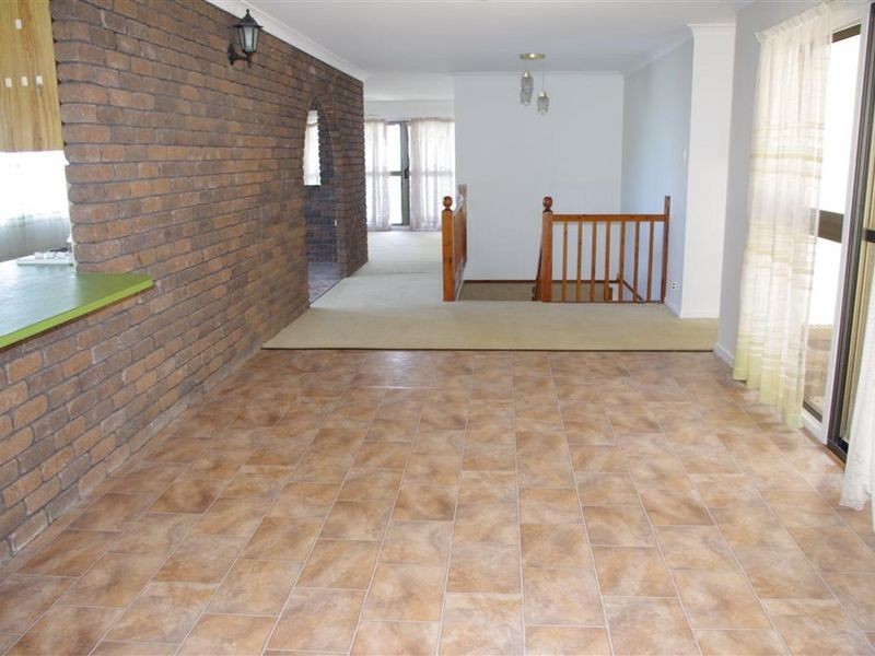 76A Poole Street, Bowen QLD 4805