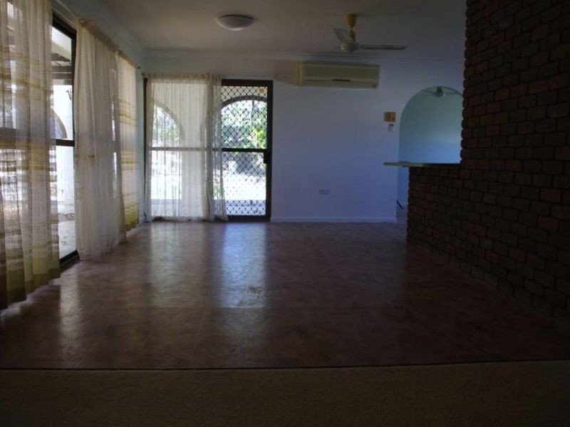 76A Poole Street, Bowen QLD 4805