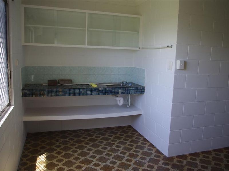 76A Poole Street, Bowen QLD 4805