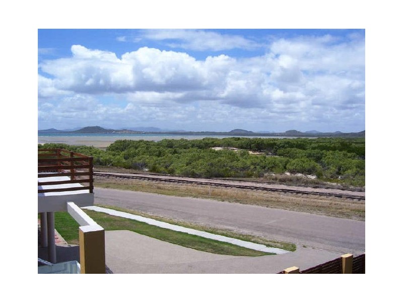 2 Norris Street, Bowen QLD 4805