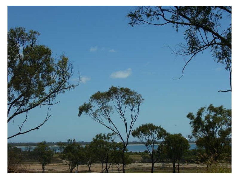 7 Sunshine Court, Bowen QLD 4805