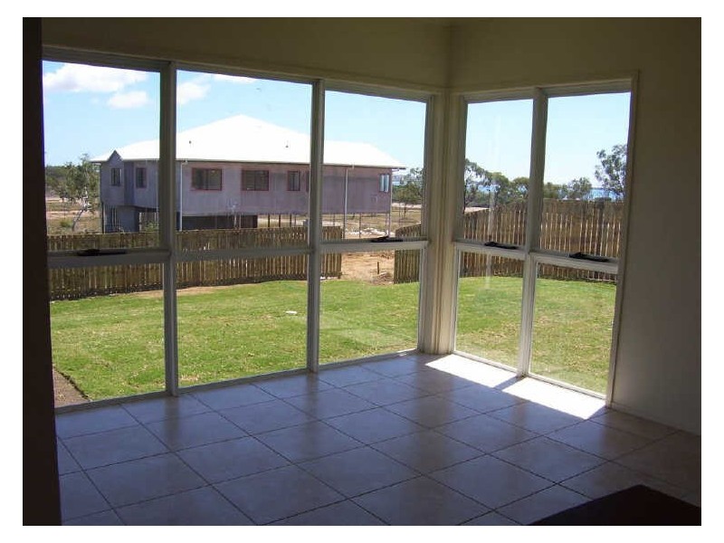 7 Sunshine Court, Bowen QLD 4805