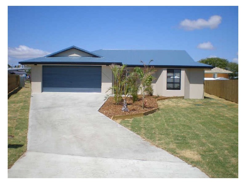 8 Hillview Place, Bowen QLD 4805