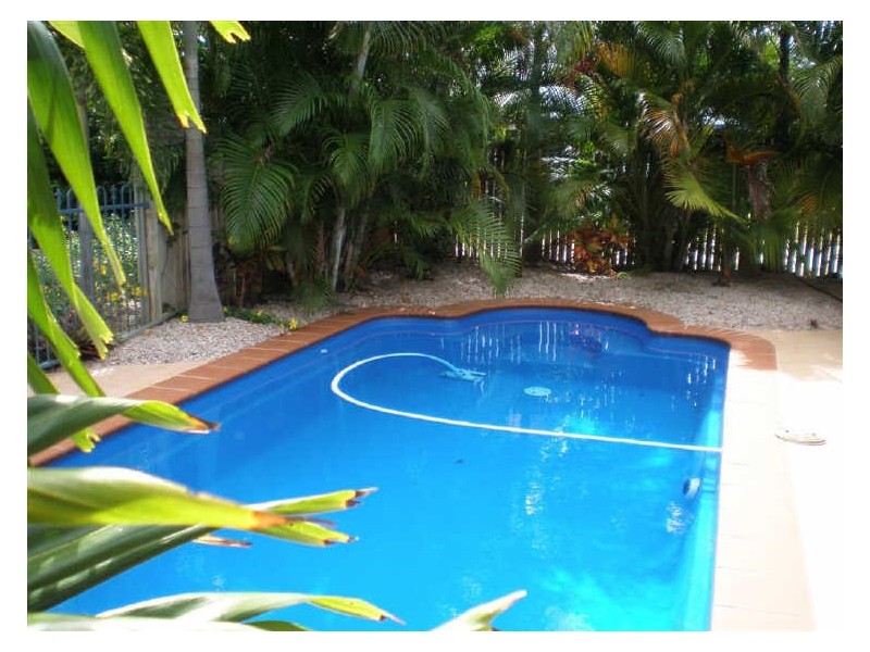 6 Verna Street, Bowen QLD 4805