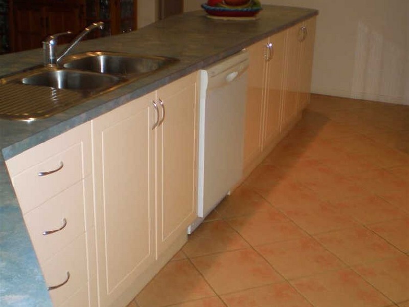 6 Verna Street, Bowen QLD 4805