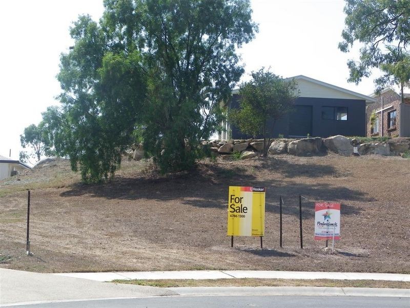 2 Pod Place, Bowen QLD 4805