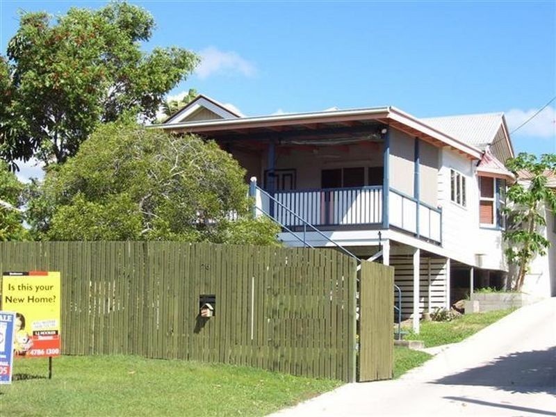 76 Gordon Street, Bowen QLD 4805