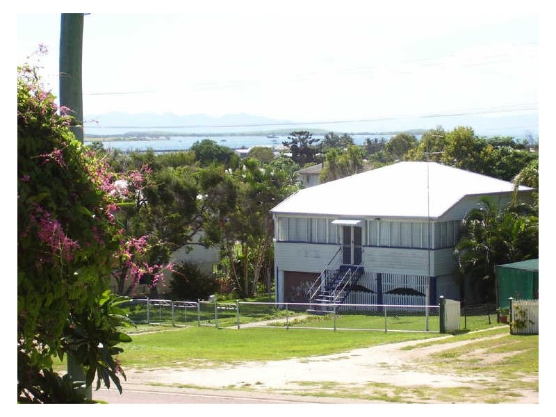 76 Gordon Street, Bowen QLD 4805