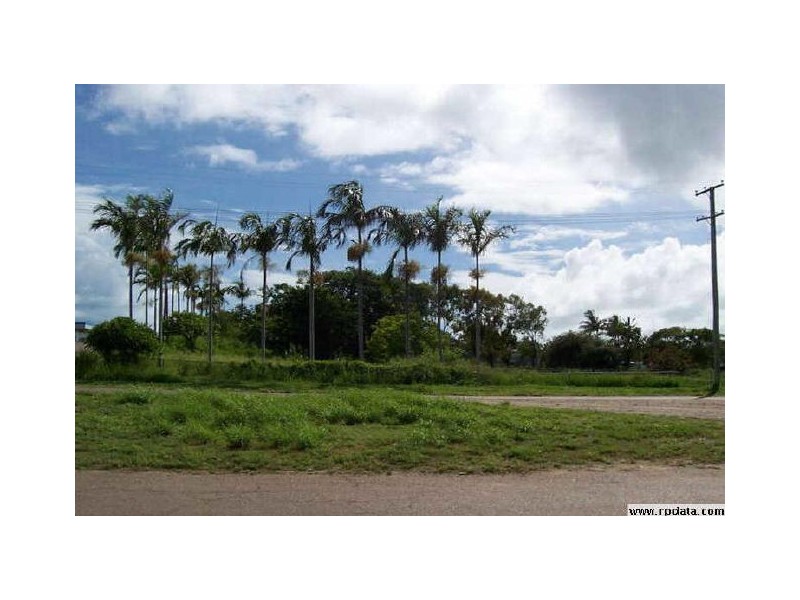 55a George Street, Bowen QLD 4805