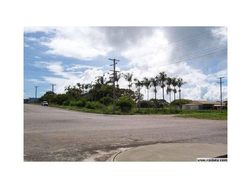 55a George Street, Bowen QLD 4805