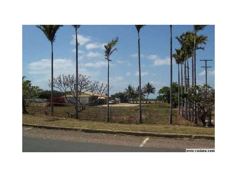 55a George Street, Bowen QLD 4805