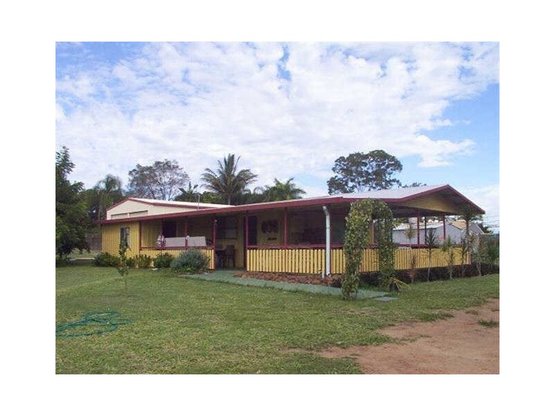 11 Ninth Avenue, Scottville QLD 4804