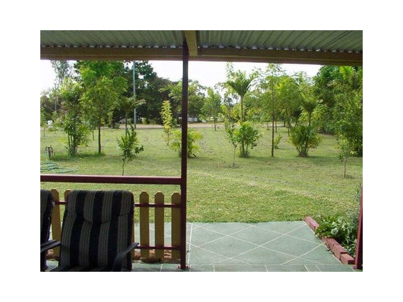 11 Ninth Avenue, Scottville QLD 4804