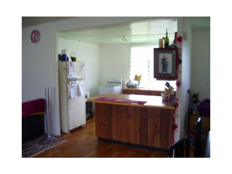 10 Philip Street, Bowen QLD 4805