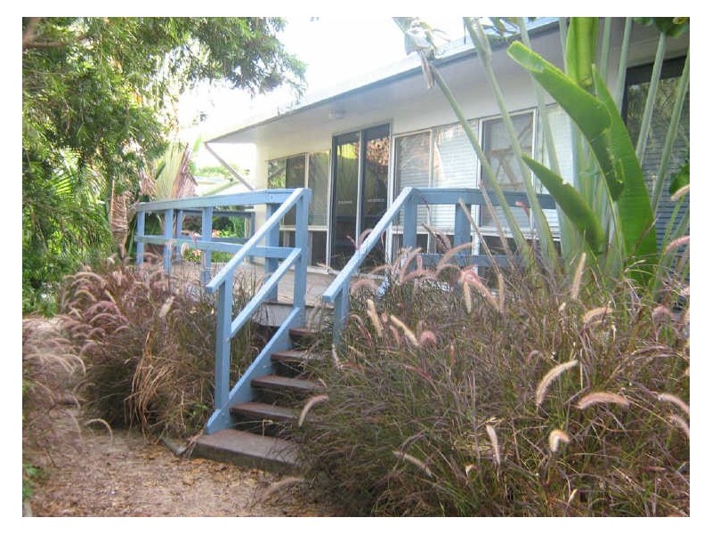 7 Pandanus Street, Bowen QLD 4805