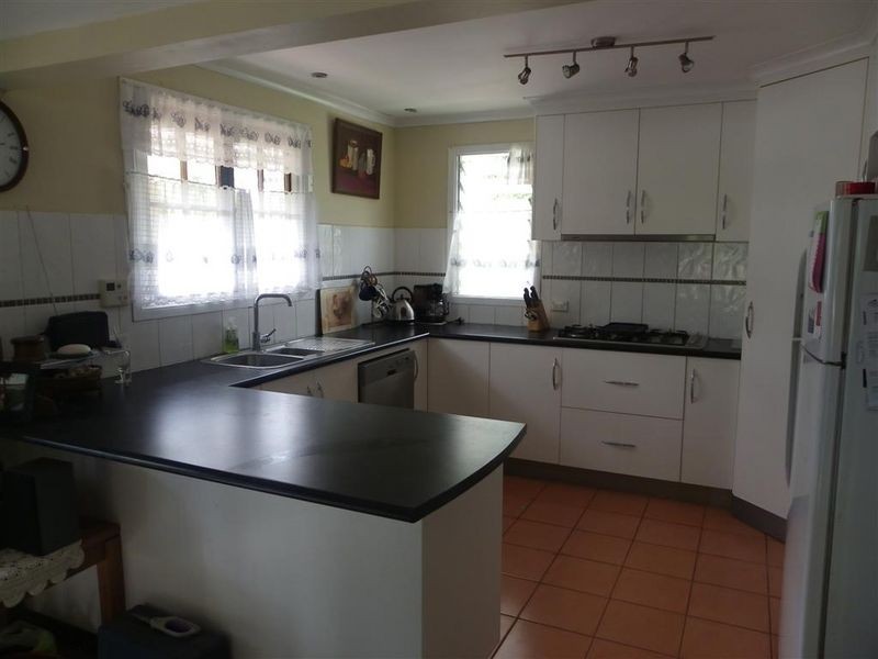 10 Kennedy Street, Bowen QLD 4805