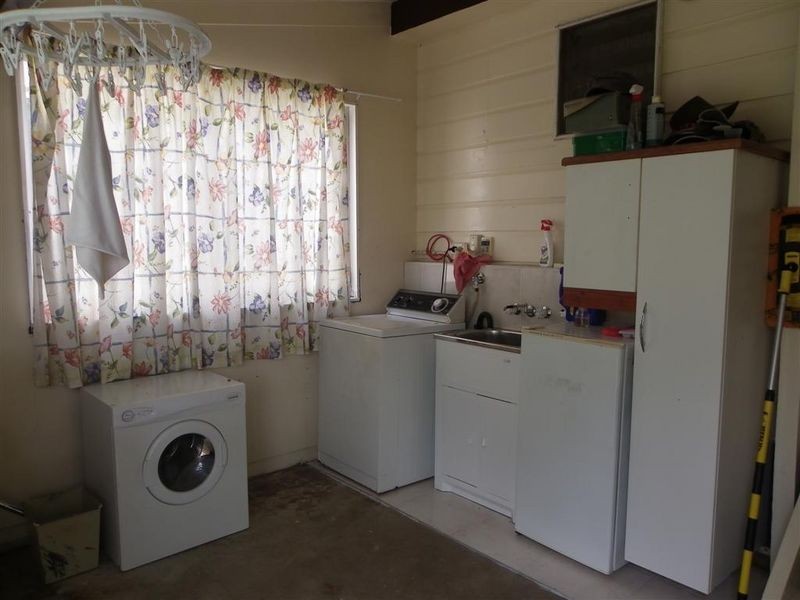 10 Kennedy Street, Bowen QLD 4805