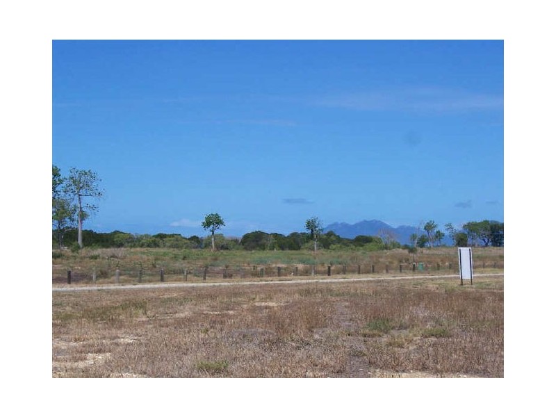 Lot 39 Marine Parade, WShores, Bowen QLD 4805