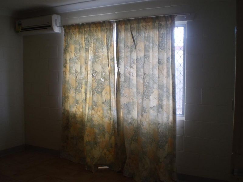 2/25 St Kilda Street, Bowen QLD 4805