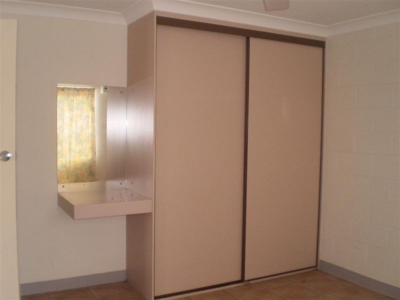 2/25 St Kilda Street, Bowen QLD 4805