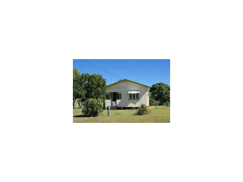 29 Field Street, Bowen QLD 4805
