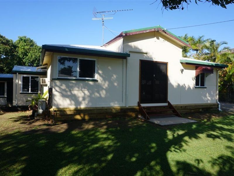 28 Tracey Street, Bowen QLD 4805